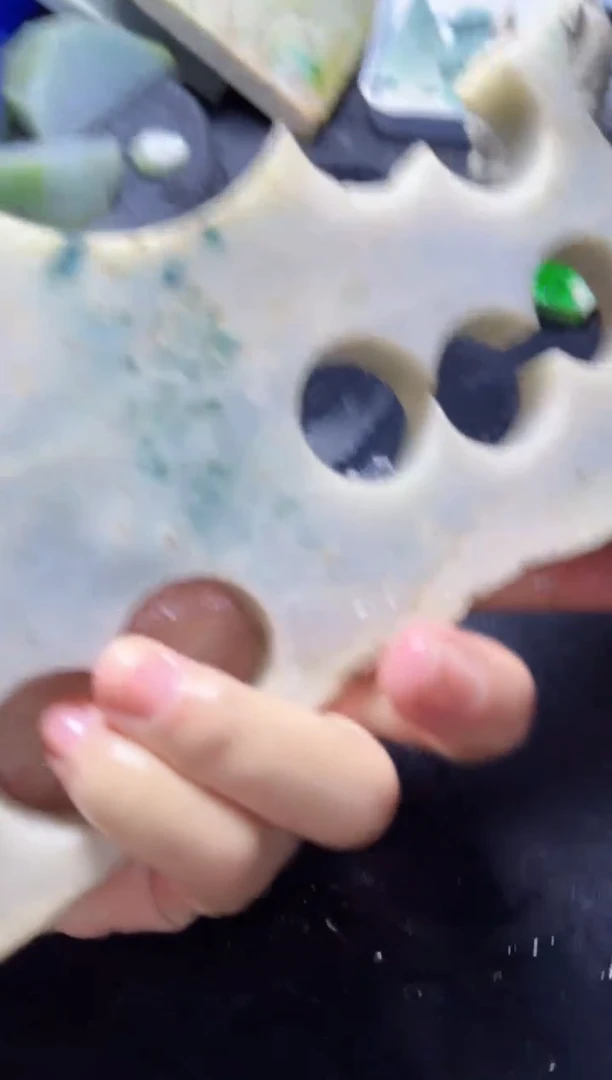 【闪购商品】翡翠颈饰未镶嵌136翡翠