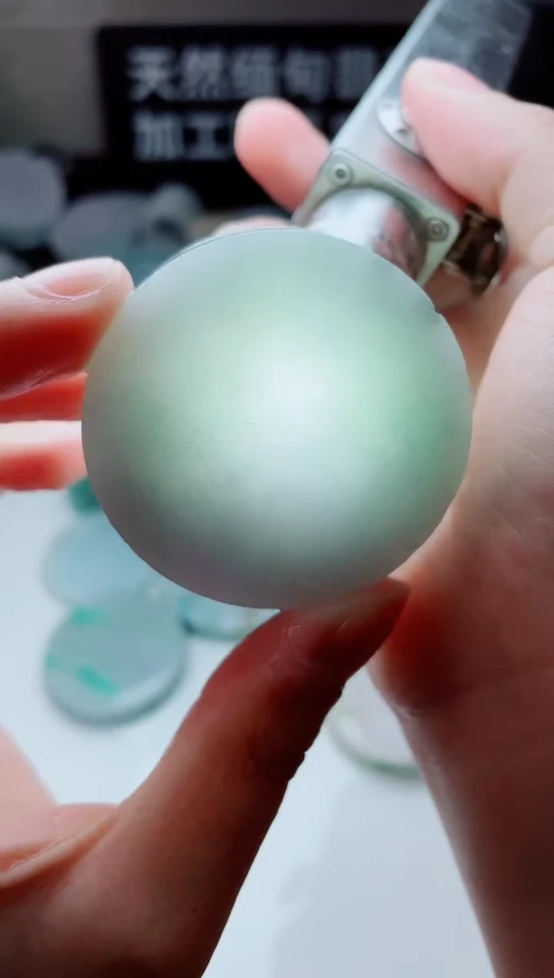 翡翠未镶嵌颈饰2266......