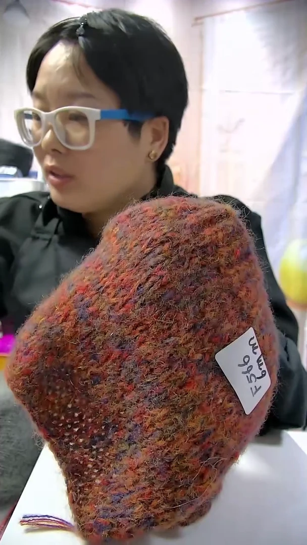 【F566维多利亚】羊毛马海毛1团(0.5斤)（适用6mm针）