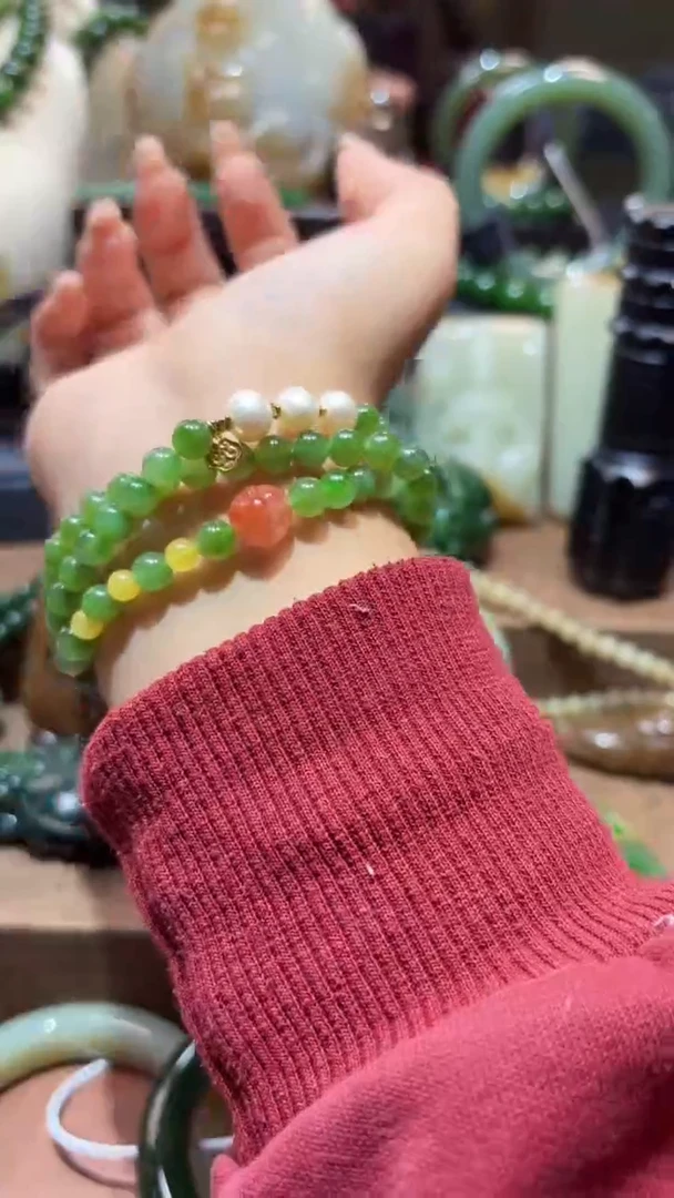 未镶嵌手链和田玉（碧玉）1