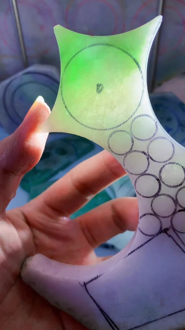 颈饰未镶嵌翡翠缅甸A货翡翠史878