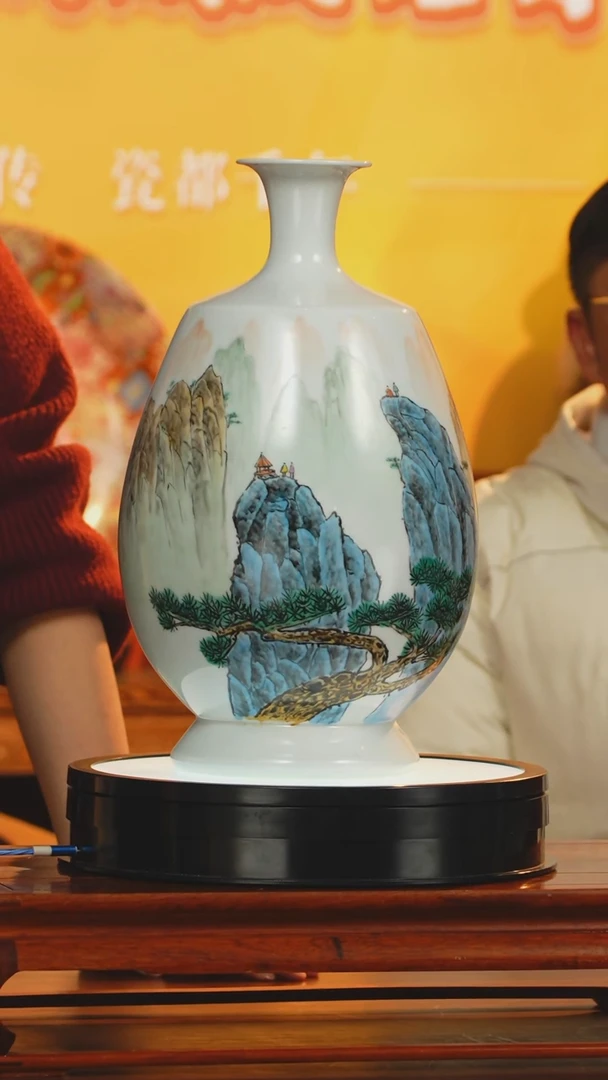 【闪购商品】摆件《景东陶瓷》艺术摆件W269