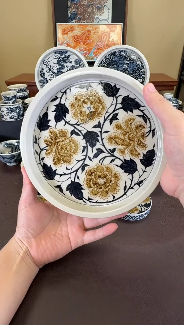 二号釉牡丹纹壶承