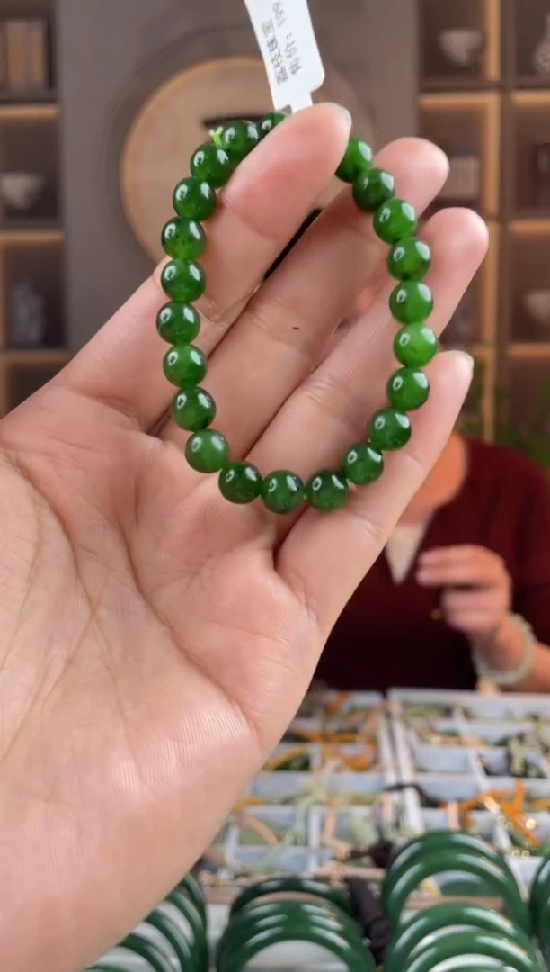 颈饰未镶嵌和田玉拍一发一，多样性发货