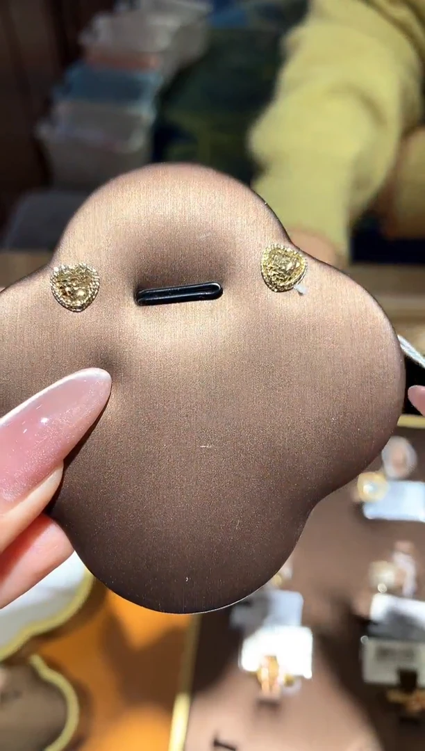 【闪购商品】18K金耳饰a86 时尚时尚耳饰