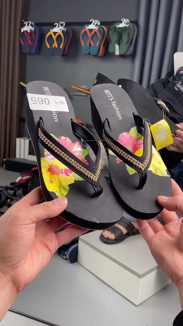 网布-编号065-瑕疵拖鞋（适合运动鞋39码）