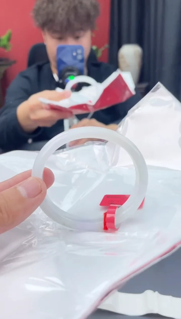 未镶嵌手镯（贵妃镯）翡翠10