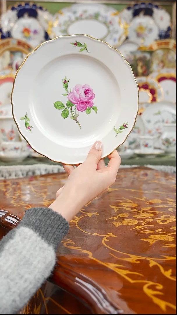 瓷米多家中古瓷器如图所示4