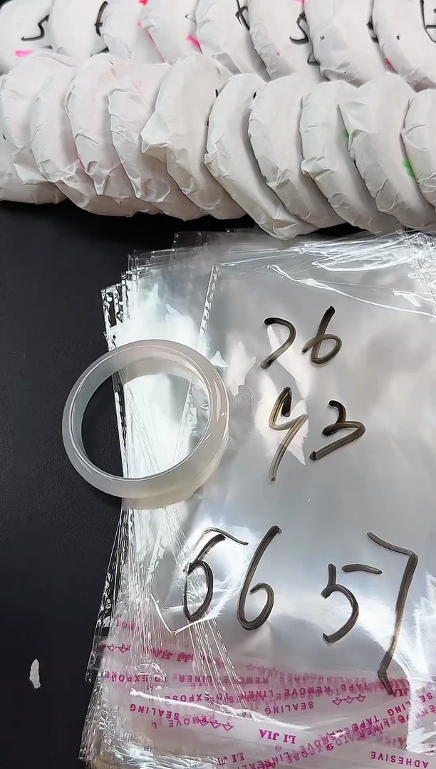 手镯玛瑙/玉髓未镶嵌玛瑙玉髓手镯