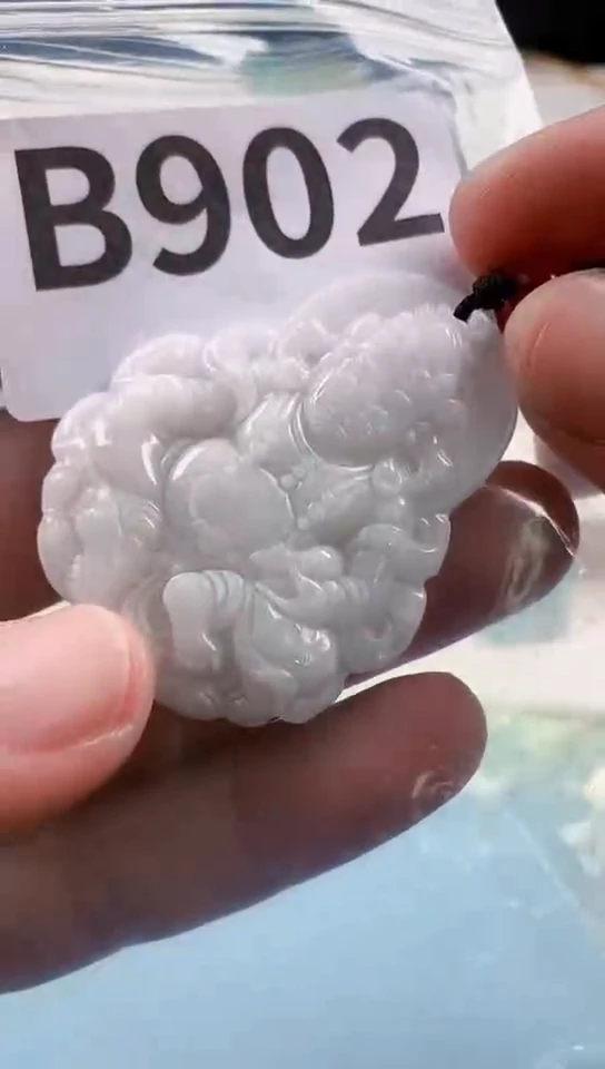 【闪购商品】翡翠挂件未镶嵌天然翡翠吊坠挂件