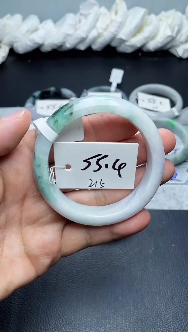 未镶嵌手镯翡翠215