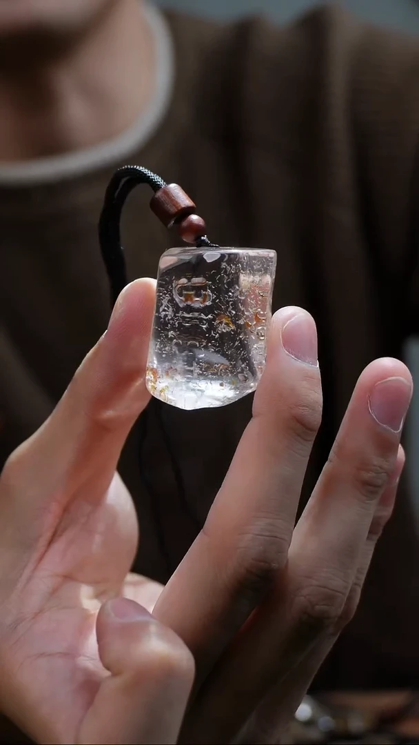 吊坠(赠链)未镶嵌水晶水晶