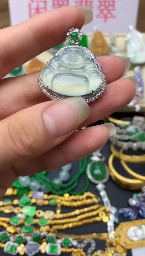 颈饰18K金镶嵌翡翠356-中国好珍宝
