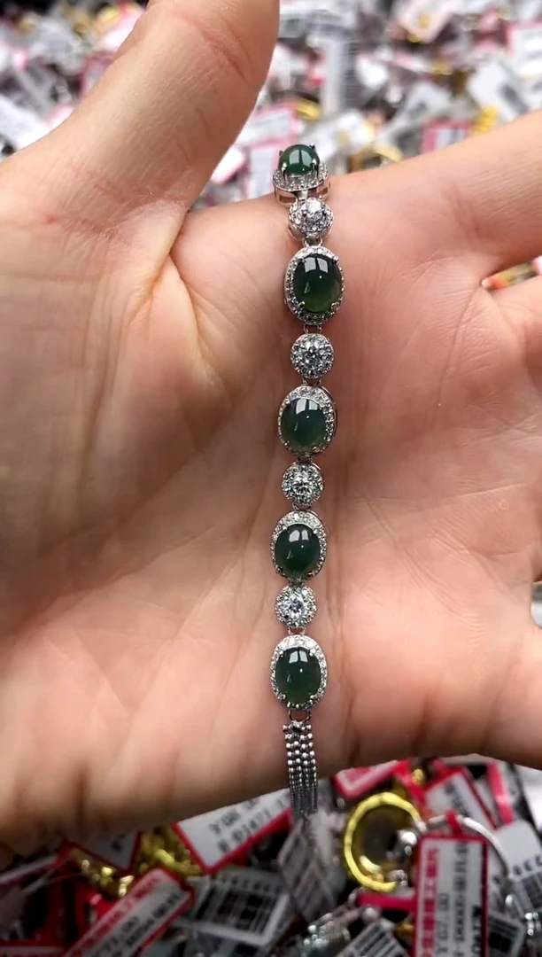 【闪购商品】翡翠戒指银S925镶嵌2222222      0