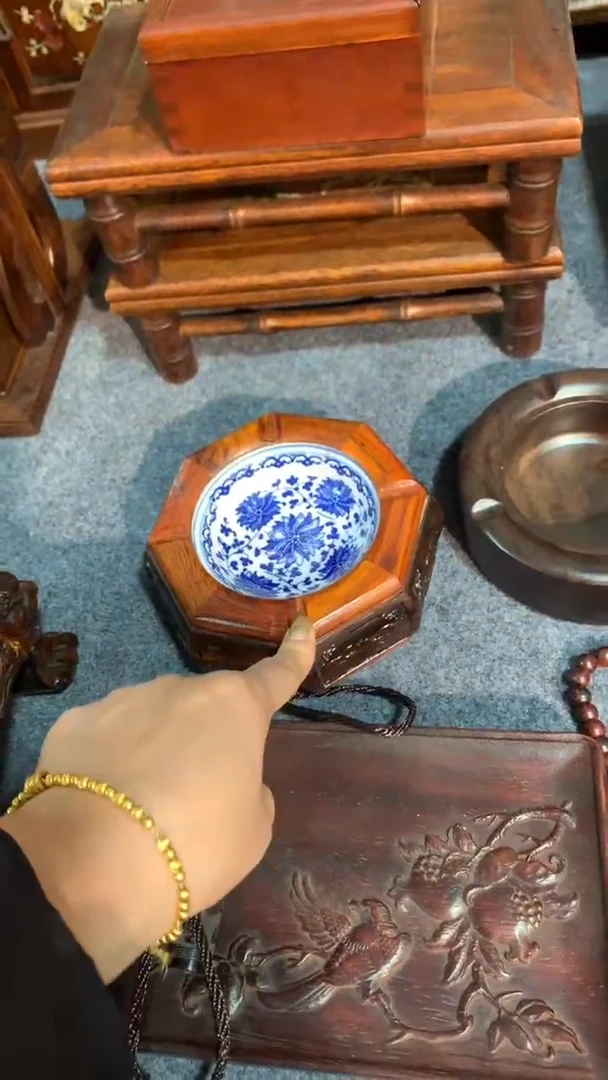 木福利        烟灰缸