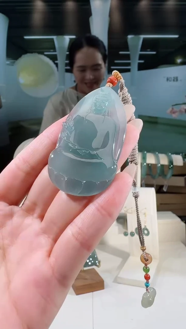 翡翠未镶嵌吊坠(不含链)观音