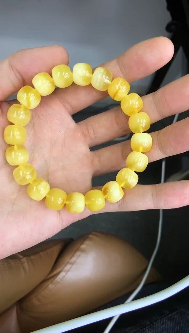 裸石琥珀未镶嵌手串