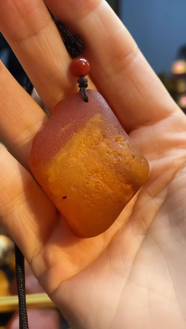 琥珀颈饰未镶嵌挂件