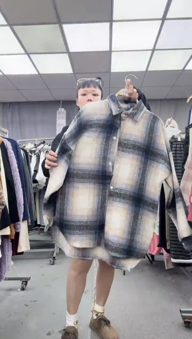 棉大哥家漂亮上衣漂亮颜色