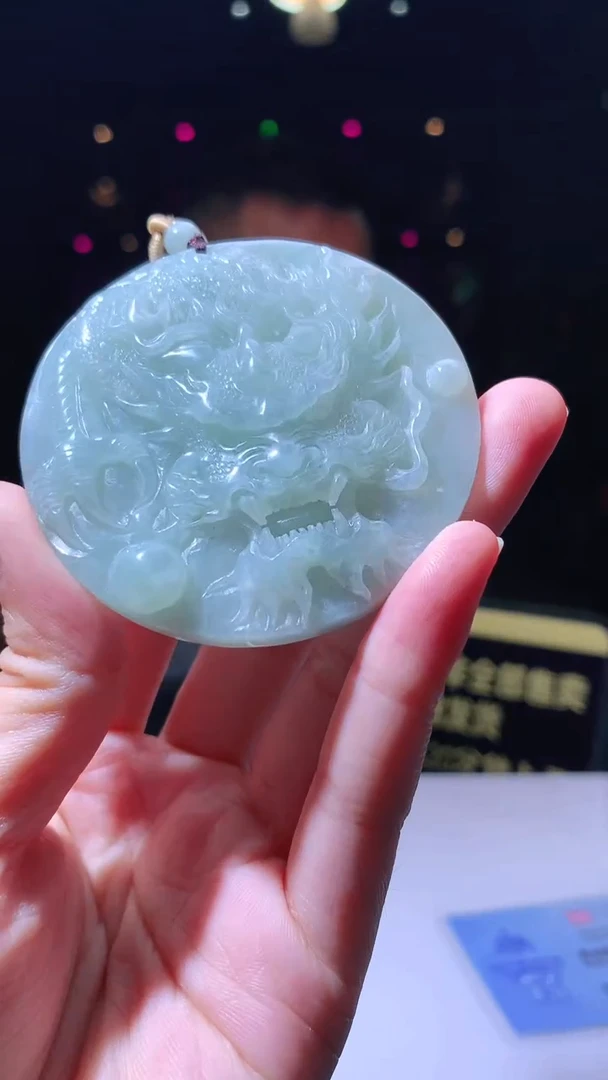 定制翡翠未镶嵌翡翠A货