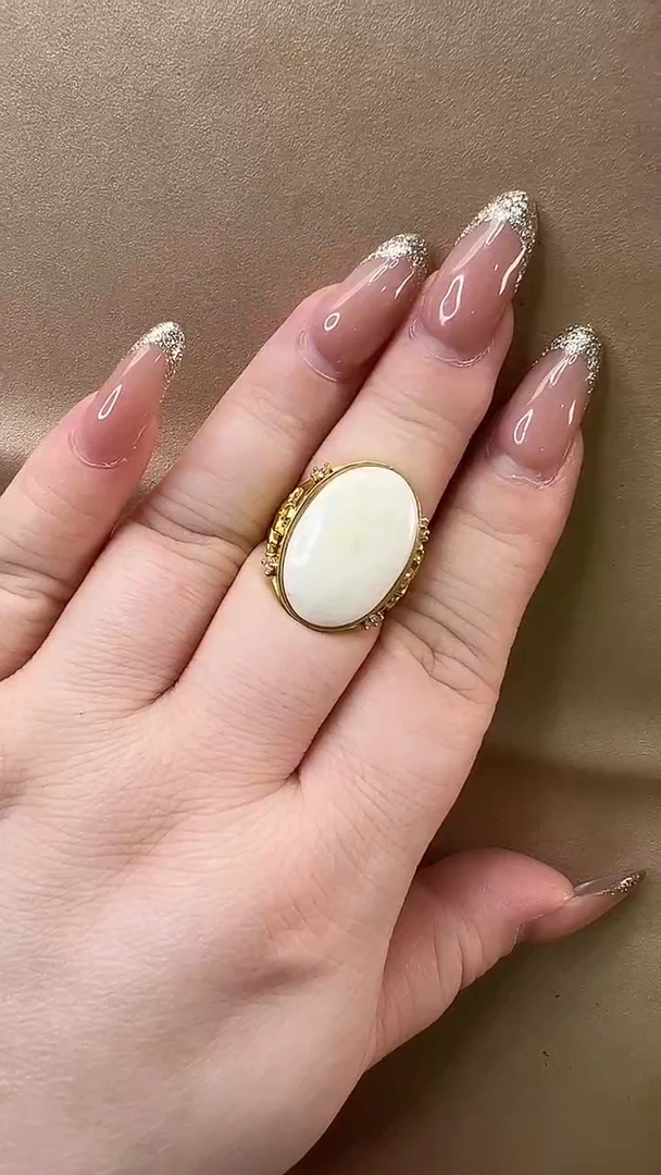 琥珀颈饰未镶嵌戒指