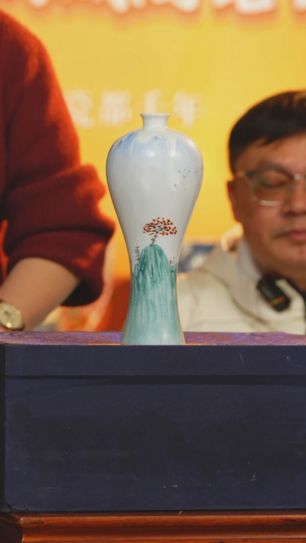 【闪购商品】摆件《景东陶瓷》艺术摆件W253