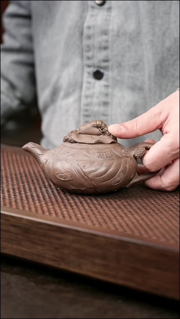 茶壶紫砂涨*天岩中泥蚕宝宝