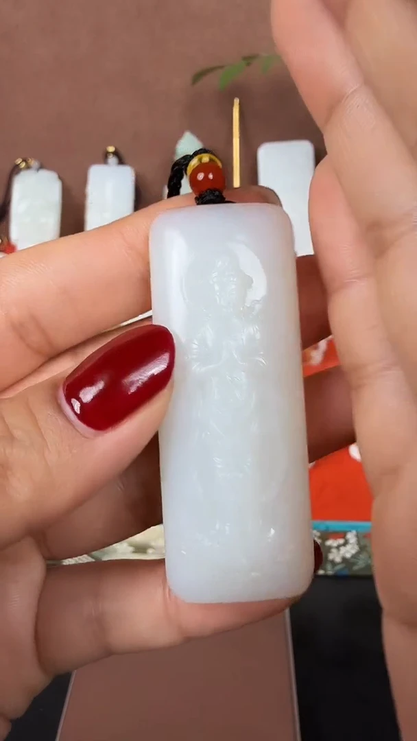 和田玉未镶嵌挂件和田玉