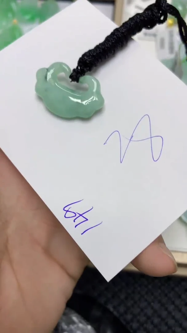 颈饰未镶嵌翡翠翡翠1111111111
