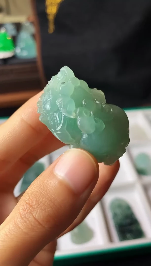 未镶嵌定制翡翠5042毛货不退不换