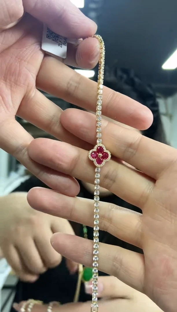 【闪购商品】红宝石手链未镶嵌多样性发其一颜色微差