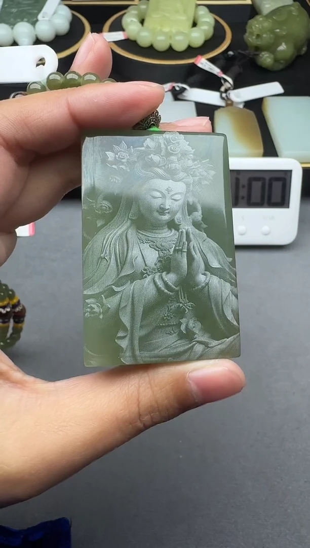 颈饰未镶嵌和田玉1