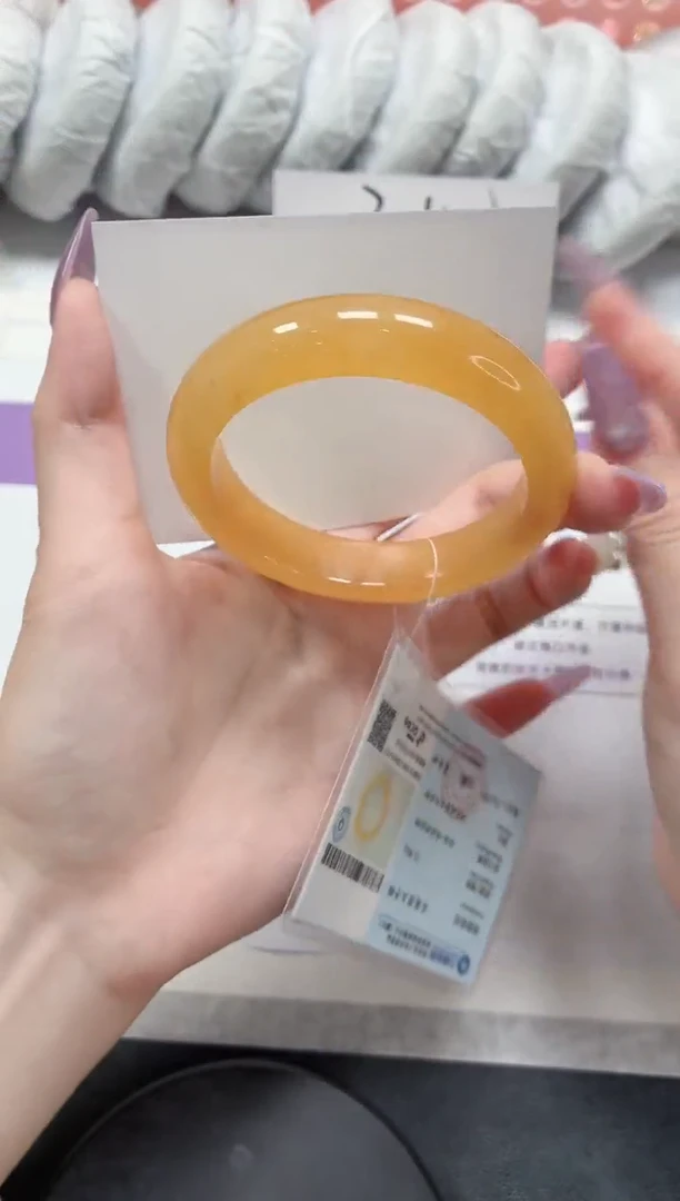 石英质玉手镯未镶嵌192-黄龙54.9