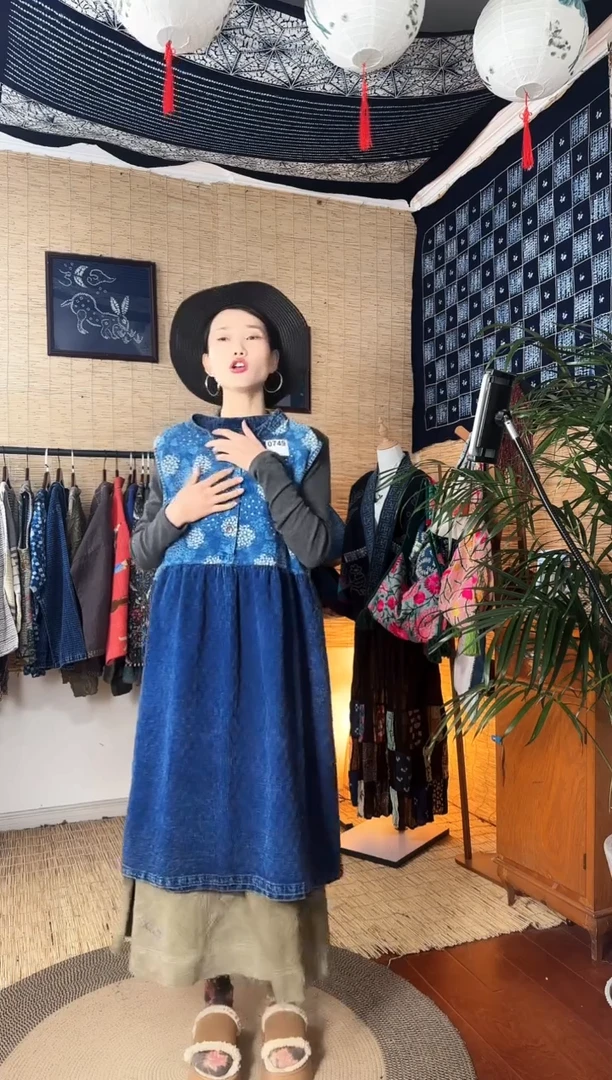 【闪购商品】设计师款蓝拓印花裙子