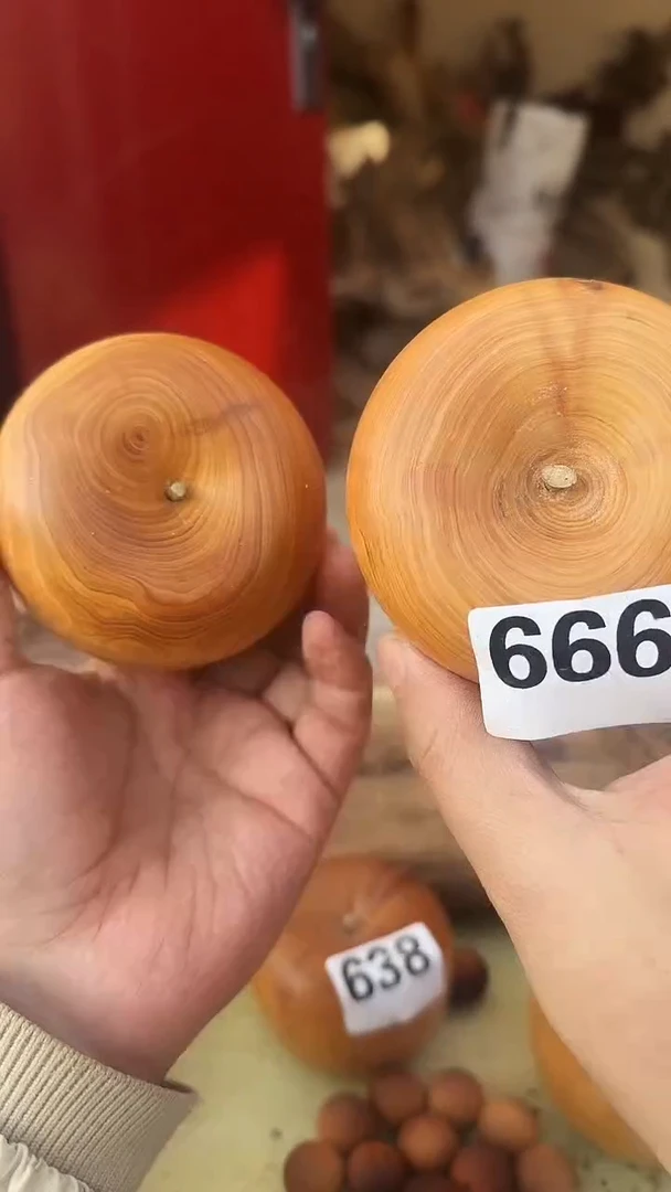 柏木（崖柏）太行陈化崖柏切片！随机一片！（1单2片）666