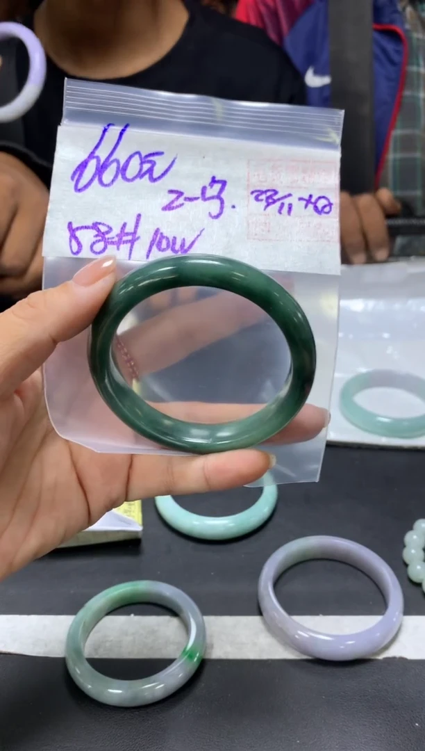 未镶嵌定制翡翠Z*宁+手镯58#660元  毛货需抛光