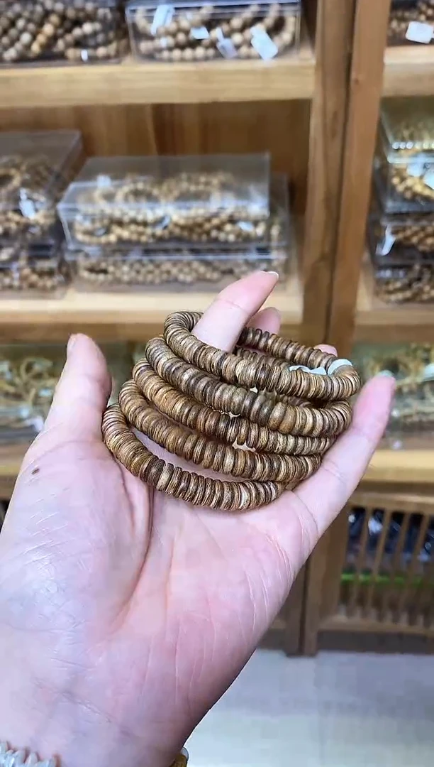 沉香手串达拉干随型红土沉片片珠单圈多样性发其一