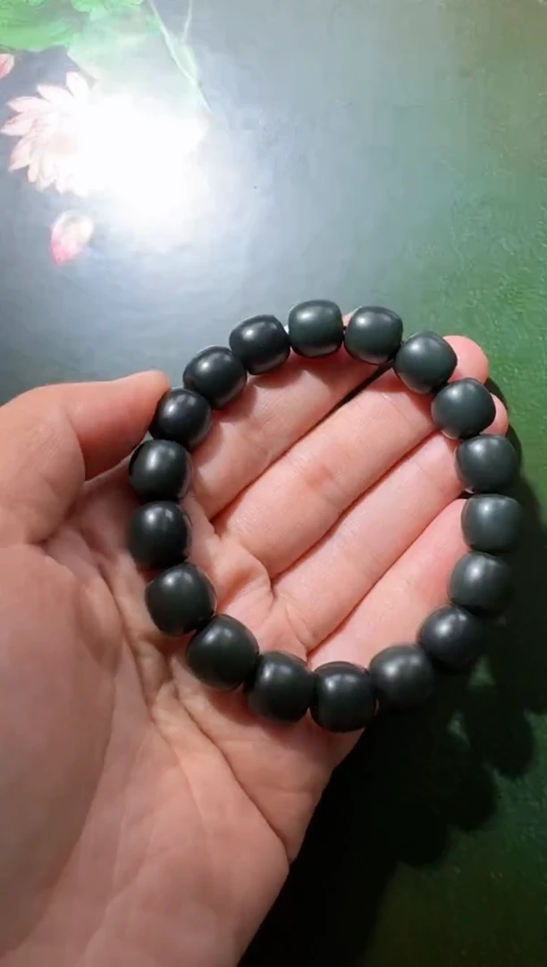 未镶嵌手串和田玉手串