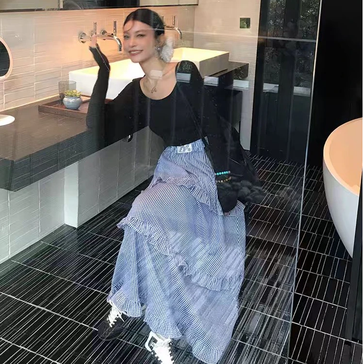 2025春季新款蓝白格子蓬蓬蛋糕裙女木耳花边高腰显瘦a字半身裙