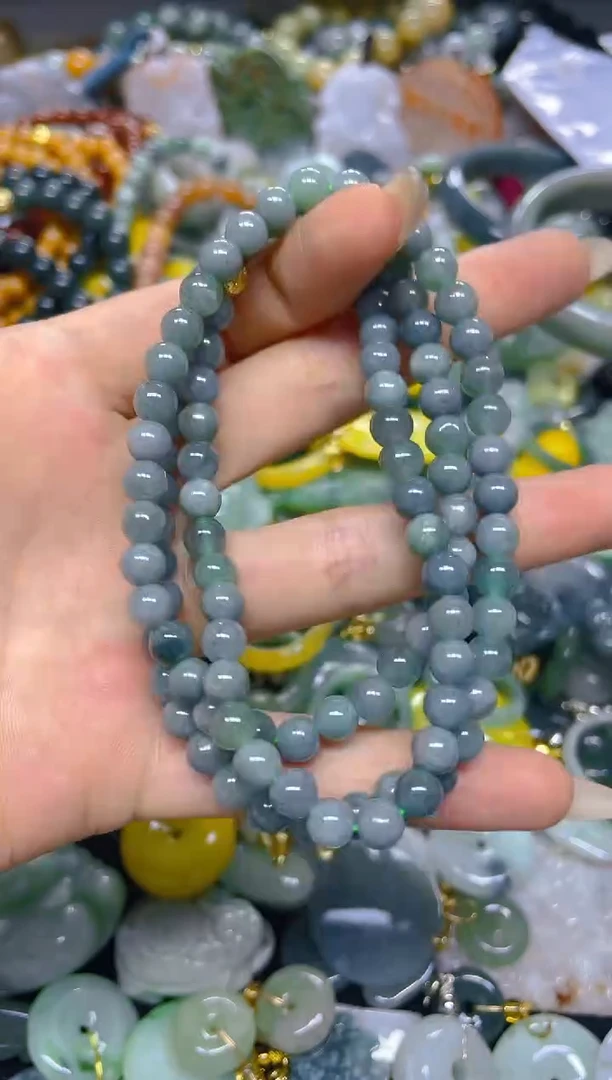 颈饰未镶嵌翡翠5MM/ T /翡翠A货，一件也是批发价