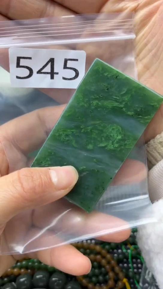 未镶嵌和田玉珠宝半成品牌子
