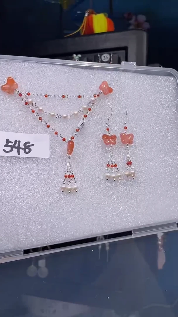 颈饰未镶嵌南红玛瑙喜欢拍