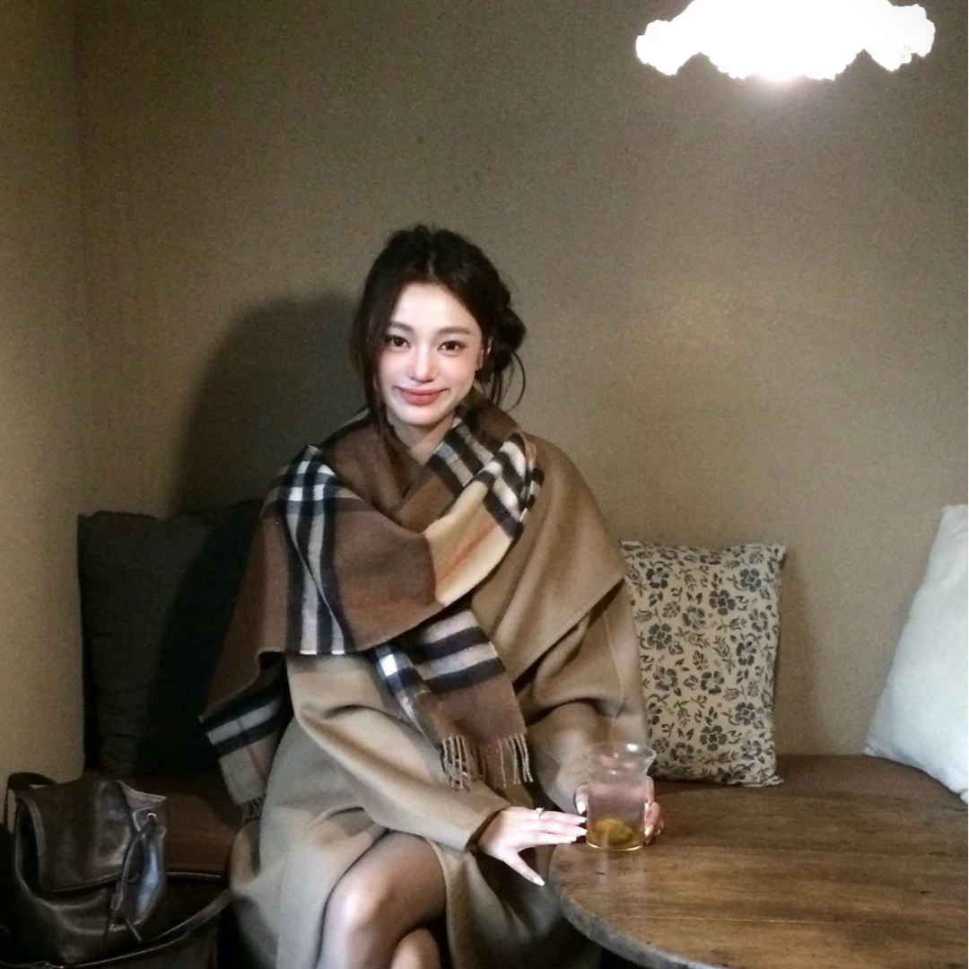 2026新款格纹撞色流苏围巾女秋冬保暖百搭加厚围脖披肩两用