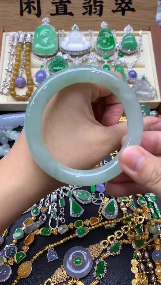 翡翠手镯未镶嵌573-中国好珍宝