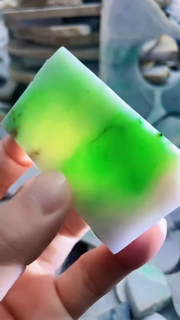 裸石翡翠天然A货翡翠板料