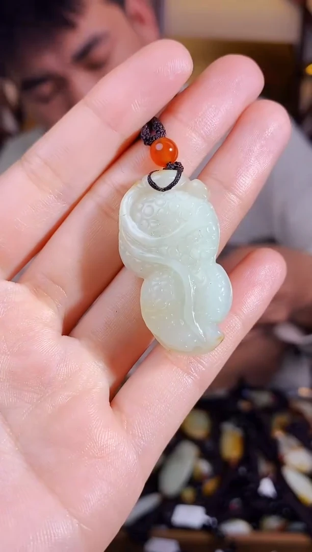 【闪购商品】和田玉颈饰未镶嵌1