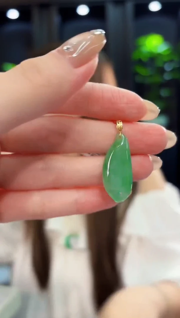 翡翠18K金镶嵌颈饰 缅料A货/支持复检/一件