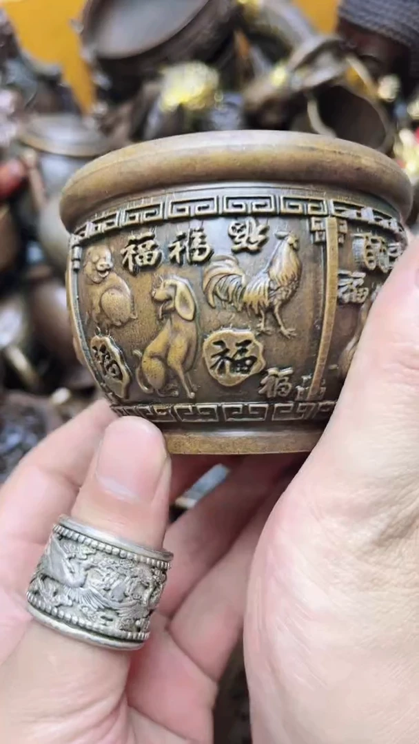 精美铜器  点击下单