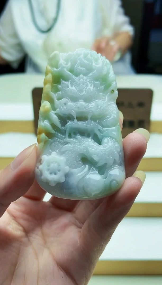 定制翡翠未镶嵌毛货08060390