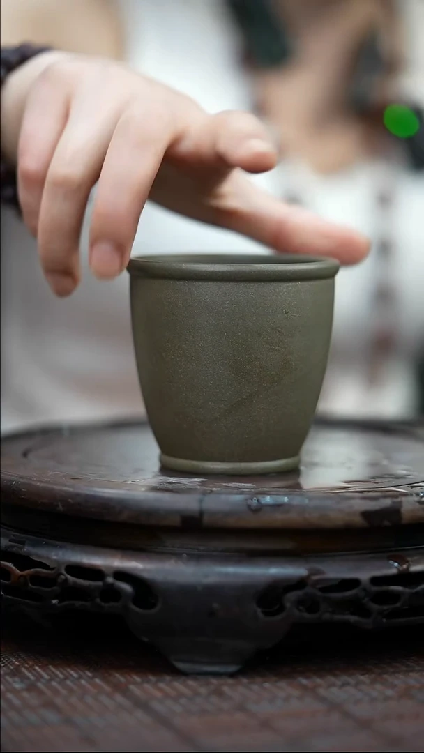 茶壶紫砂宜兴紫砂岁颐传砂精美创意杯子